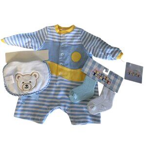 NWT Lee Middlton Doll Clothes set of 4